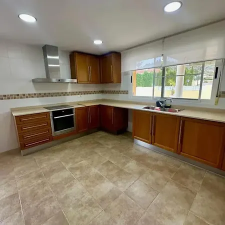 Spacious With Pool In Vall D'umbri *