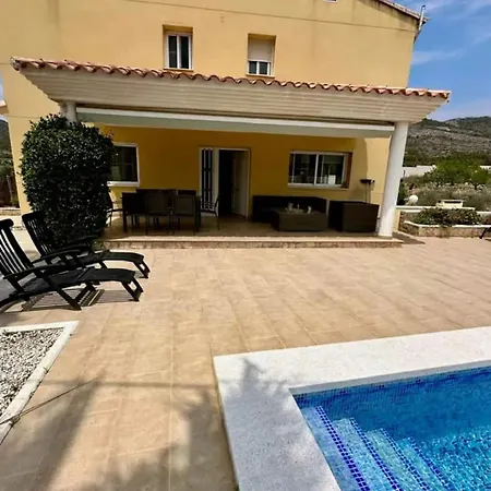 Spacious With Pool In Vall D'umbri Villa Borriol